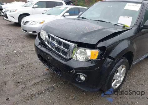 2012 Ford Escape Xlt z USA, uszkodzony, nr VIN 1FMCU9DGXCKB86518